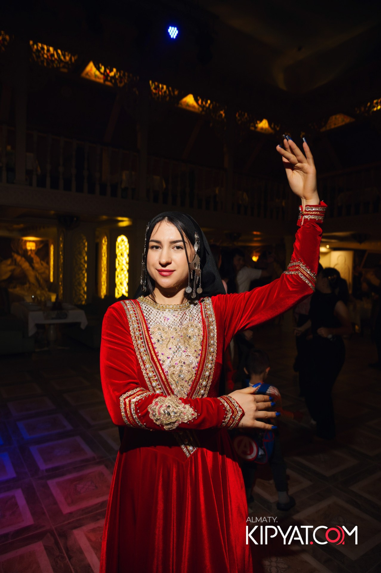 ALAZANI НА КАБАНБАЙ БАТЫРА. КИПЯТКОМ АЛМАТЫ!