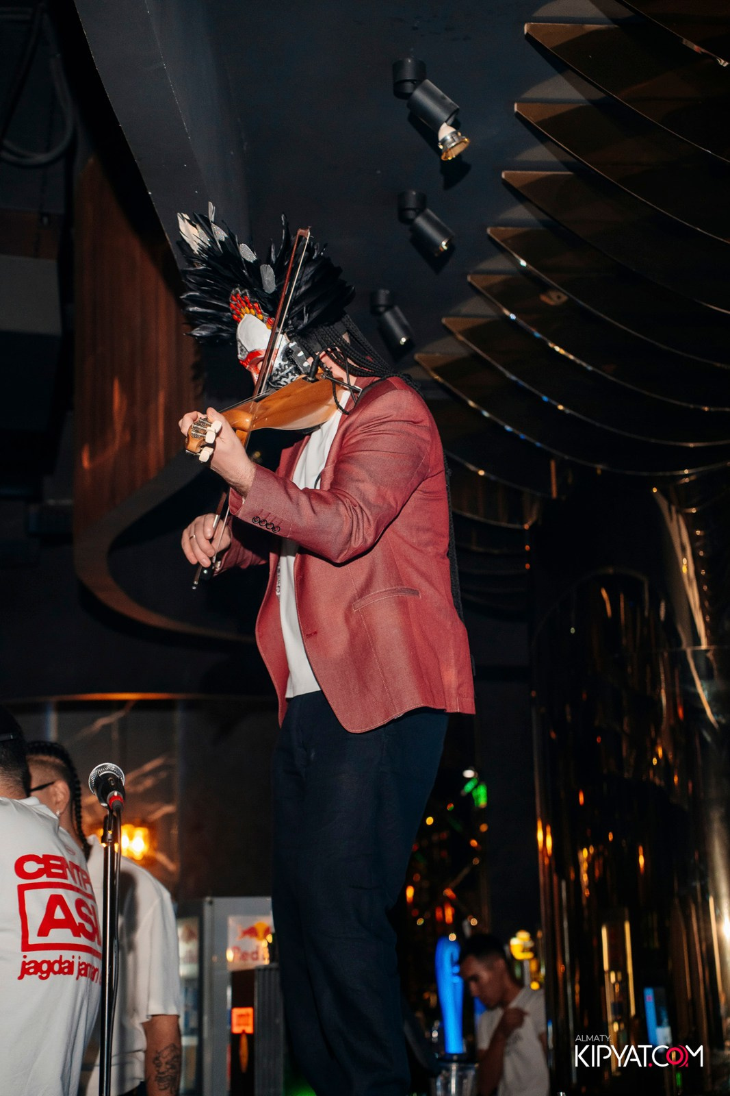 MOOD KARAOKE & TERRACE. КИПЯТКОМ АЛМАТЫ!