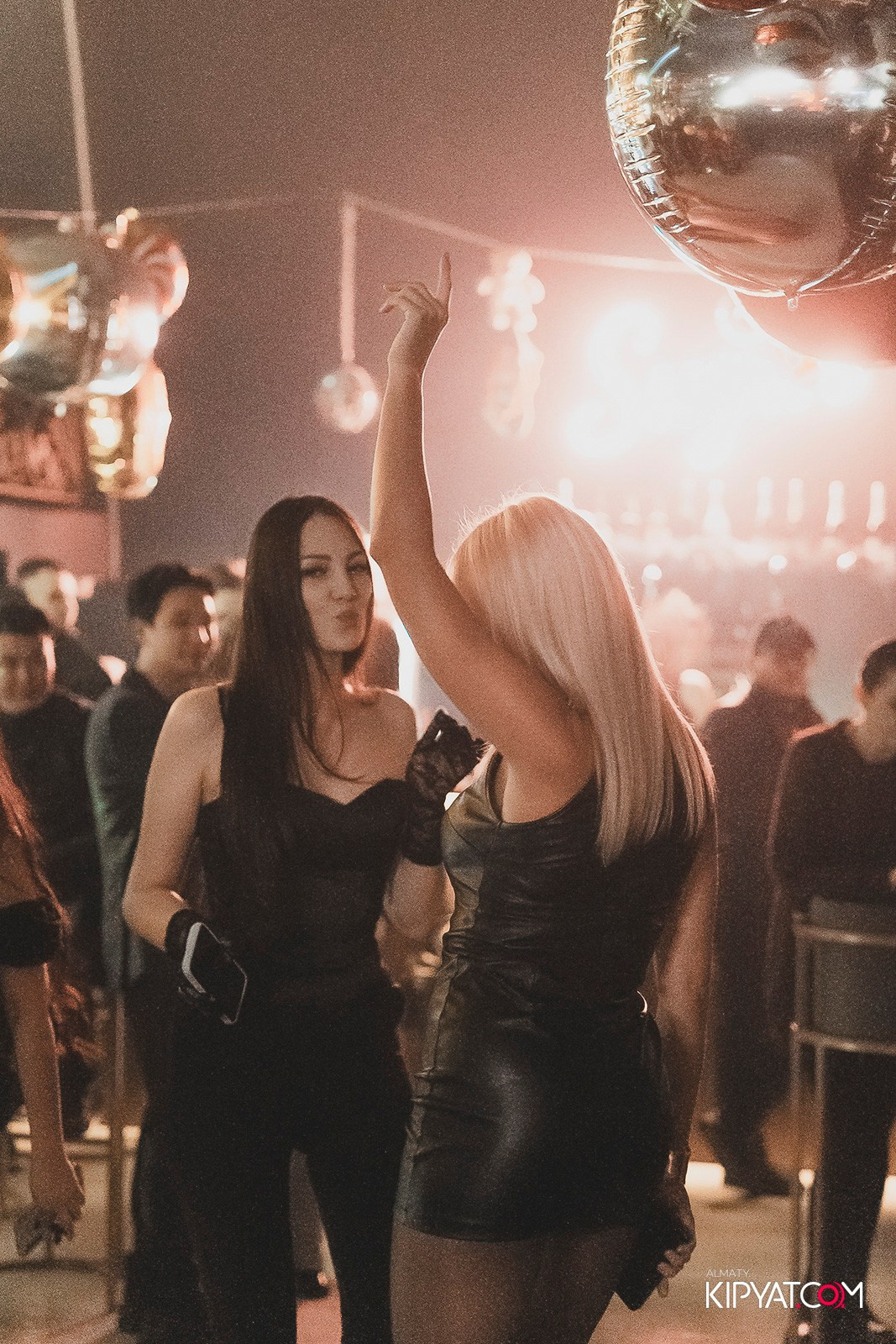 ILLUZION NIGHT CLUB. КИПЯТКОМ АЛМАТЫ! Фотосъемка мероприятий в Алматы