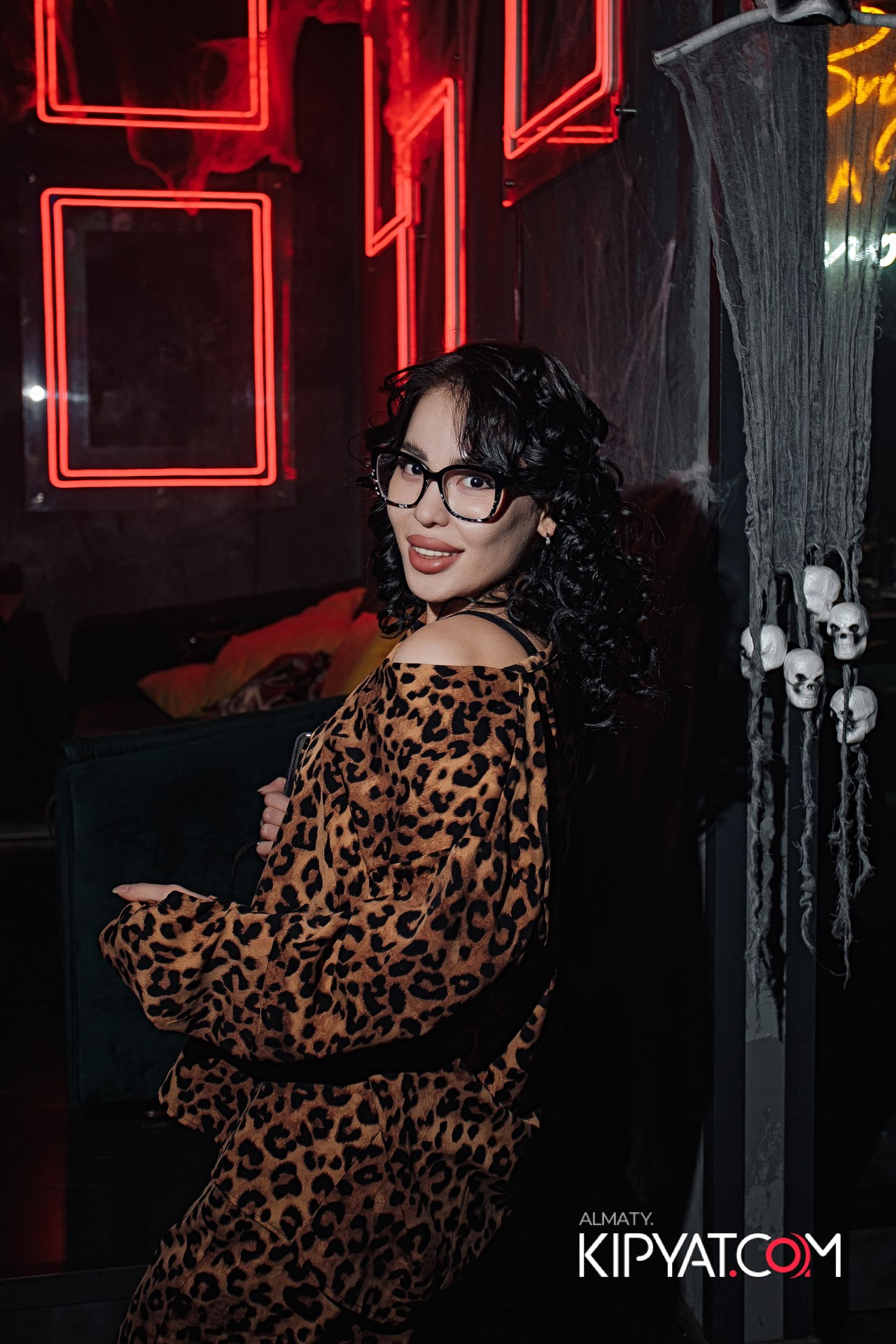 ДОРОГАЯ, Я НЕ ПИЛ. КИПЯТКОМ АЛМАТЫ!