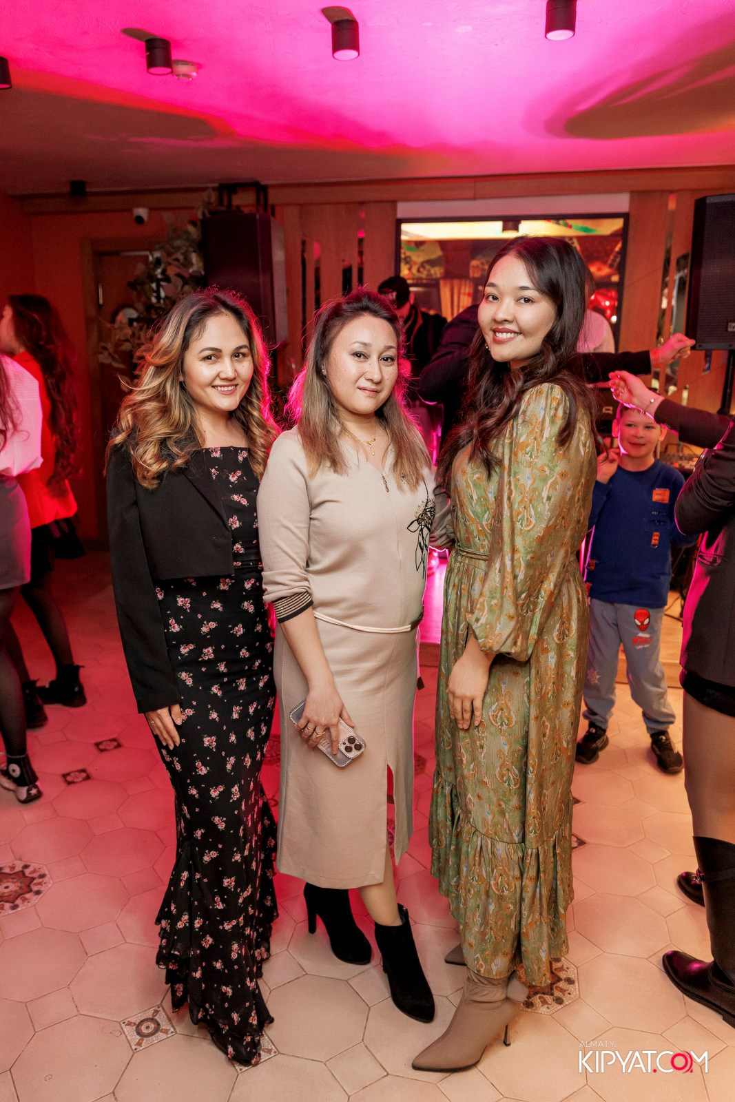 MODI RESTORANCHIK. КИПЯТКОМ АЛМАТЫ! Фотосъемка мероприятий в Алматы