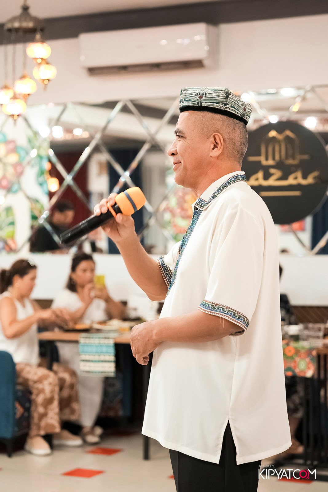 СЕМЕЙНЫЙ РЕСТОРАН BAZAAR. КИПЯТКОМ АЛМАТЫ!