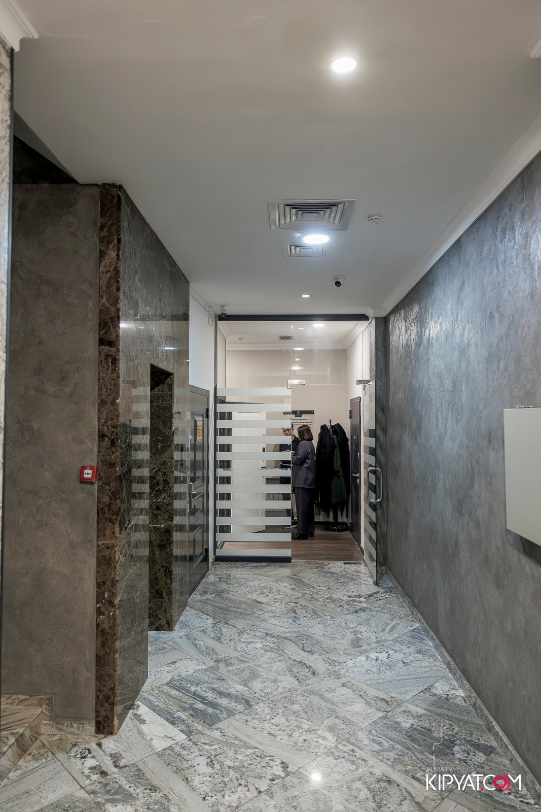 ОТКРЫТИЕ ПАРФЮМЕРНОГО ДОМА MAISON PERFUME. КИПЯТКОМ АЛМАТЫ!