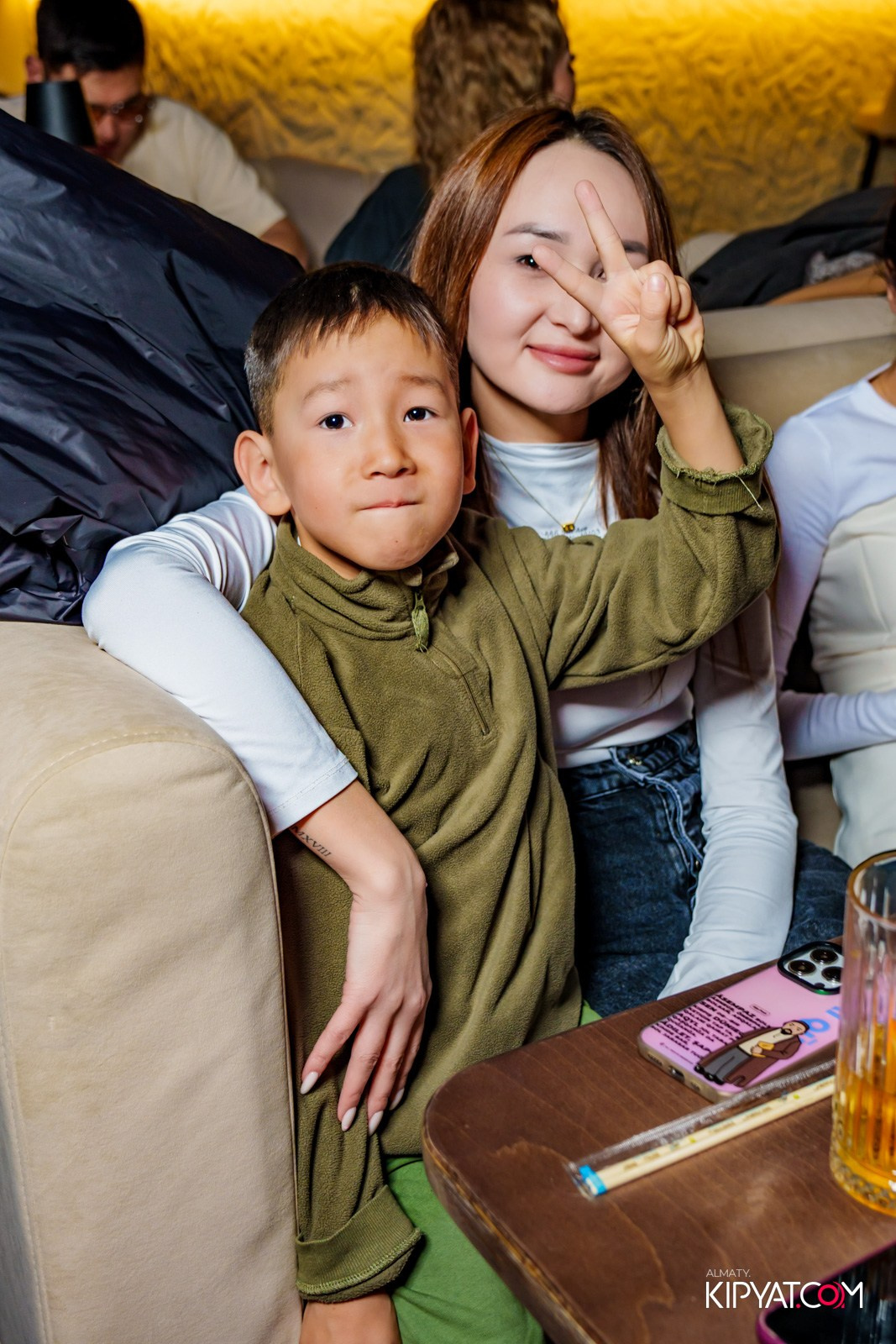 BAY RESTAURANT & BAR. КИПЯТКОМ АЛМАТЫ!