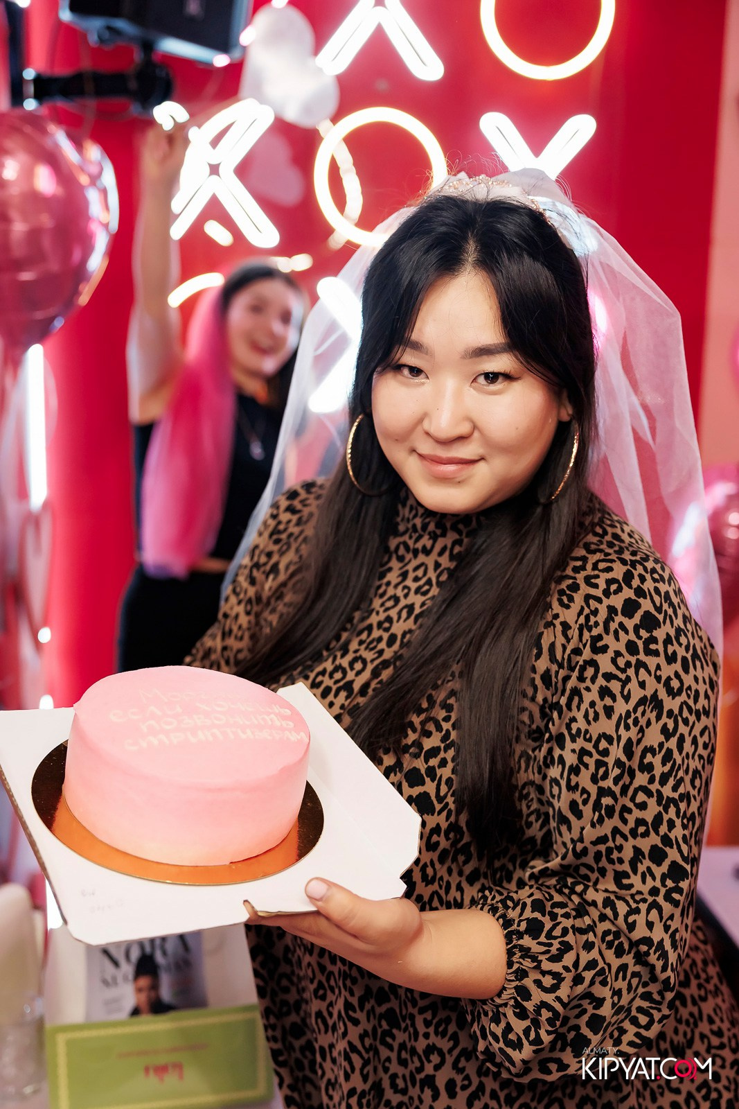 ЗАЯ, НА БИС. КИПЯТКОМ АЛМАТЫ!