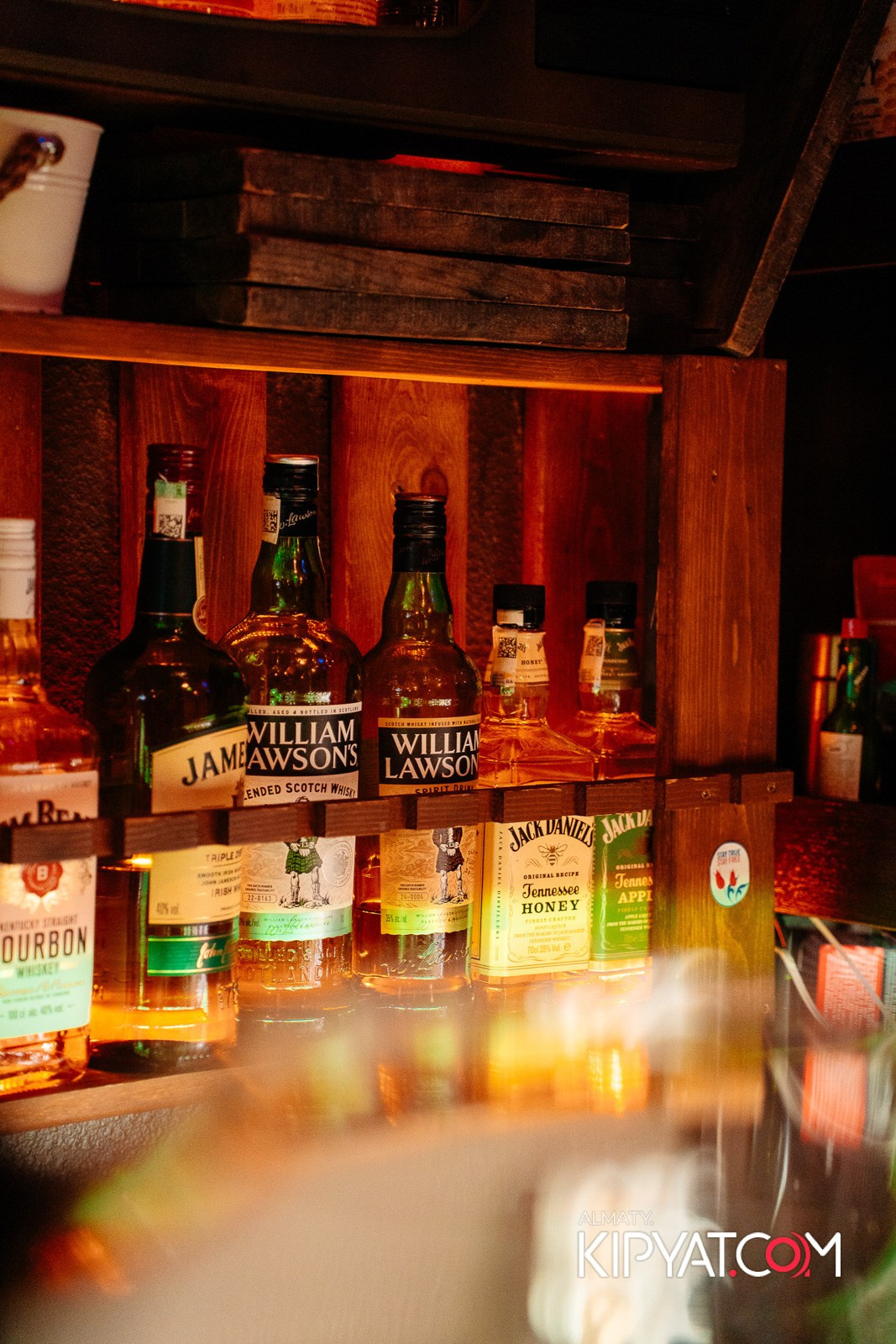 VICTORY PUB. КИПЯТКОМ АЛМАТЫ!