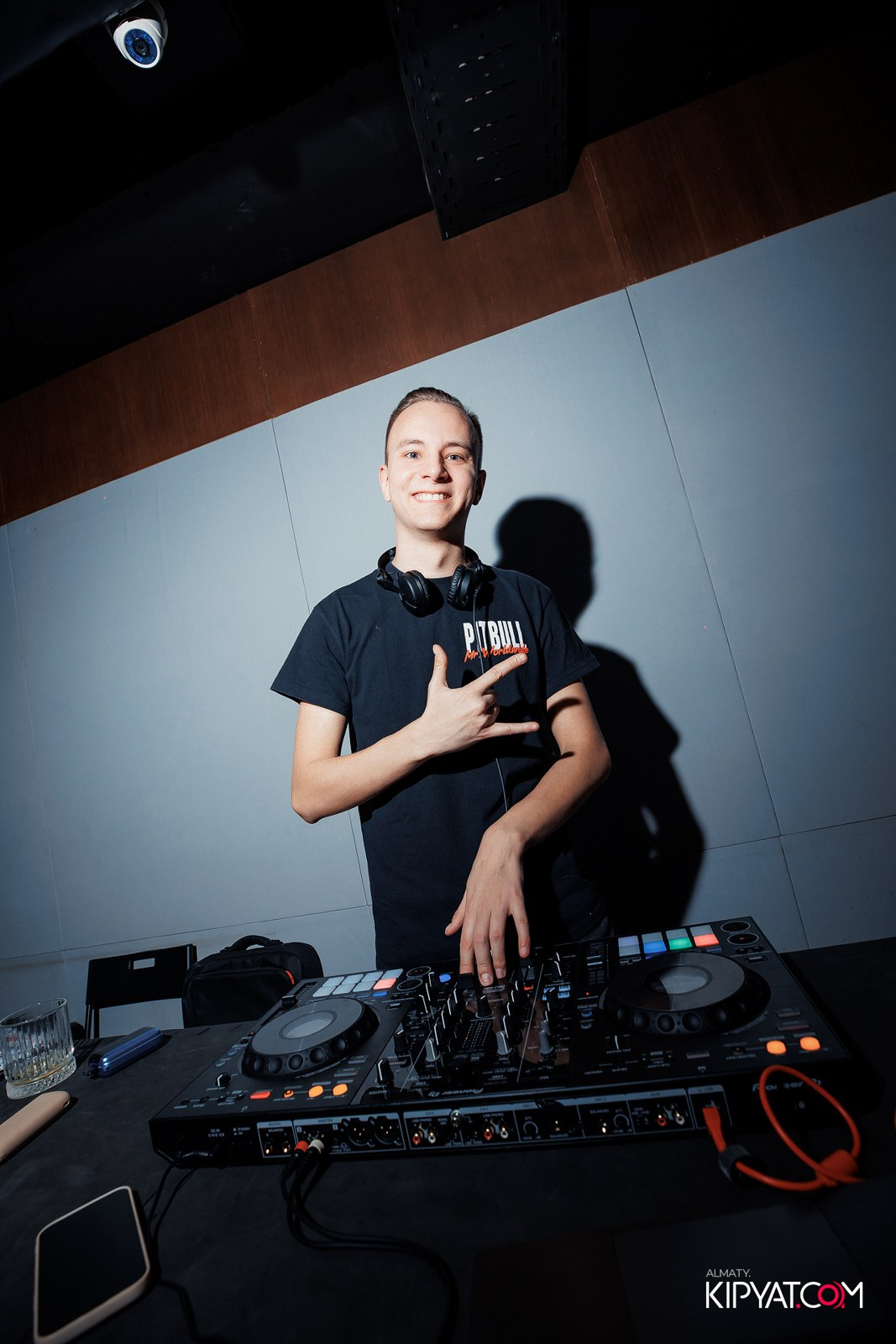 EVENT BAR. КИПЯТКОМ АЛМАТЫ!