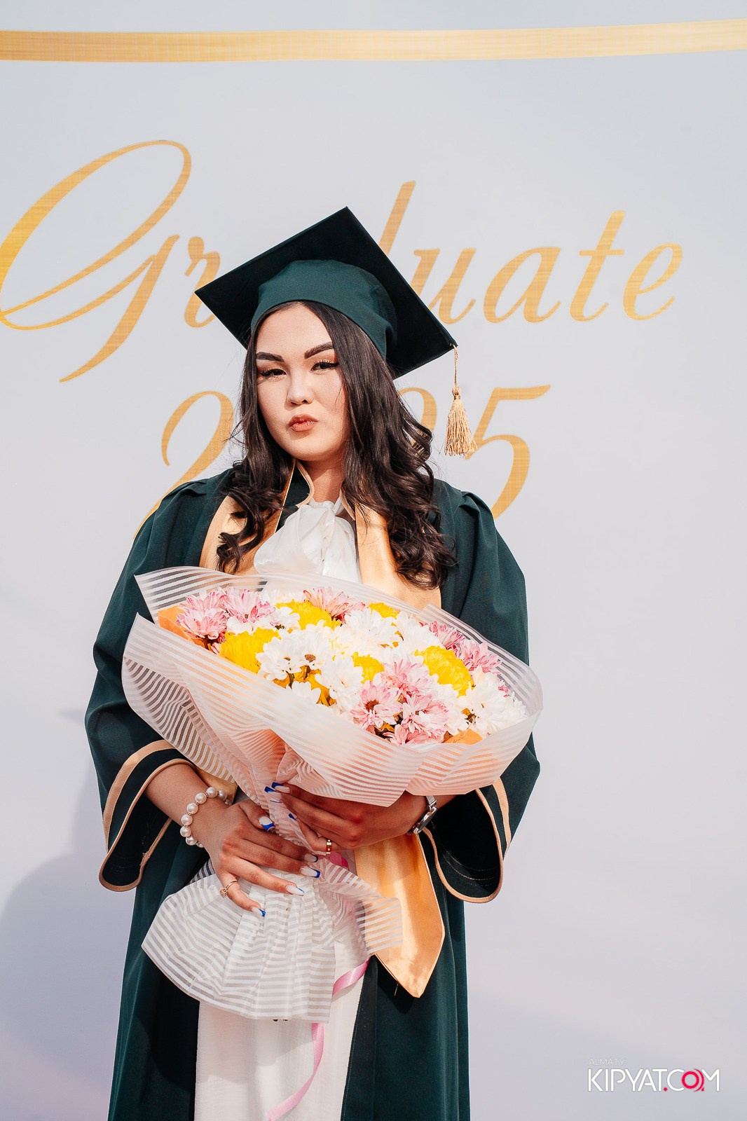 ВРУЧЕНИЕ ДИПЛОМОВ — НАРХОЗ КОЛЛЕДЖ. Part 1. КИПЯТКОМ АЛМАТЫ!