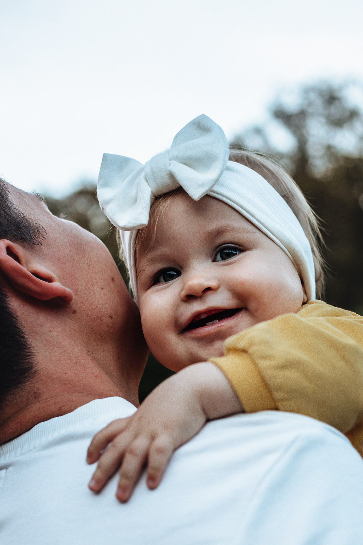 Иван, Ольга и Мира — в персиковом саду. Семейный фотограф Новороссийск, Анапа, Геленджик — Юлия Давыдова