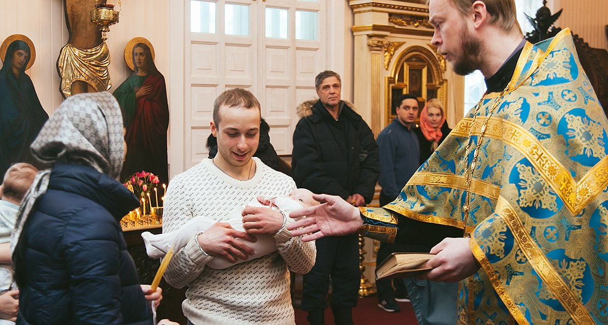 Крещение Владимирская церковь, Лисий Нос. Фотограф на крещение в Санкт Петербурге