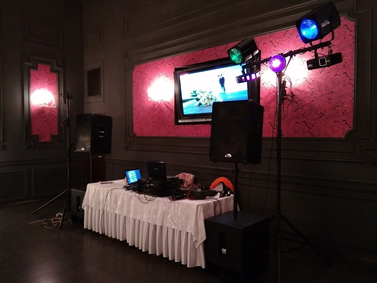 Звукооператор Алексей Михалко. Ведущий, Тамада, DJ, фото в Перми. Хорошее настроение