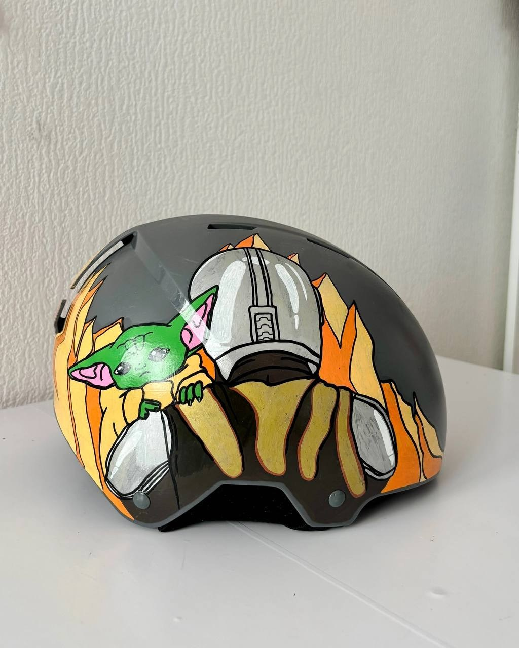 Кастомизация одежды. ART.KARAS — студия кастомизации одежды и арт-мероприятий