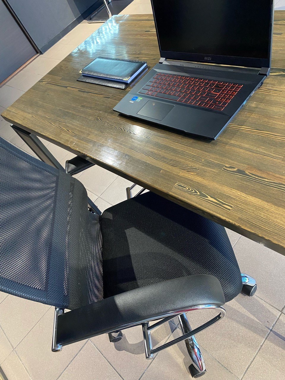 Из истории. Мастерская металла и дерева Вячеслава Вдовина в Иркутске: Эксклюзивные изделия на заказ для вашего дома и бизнеса