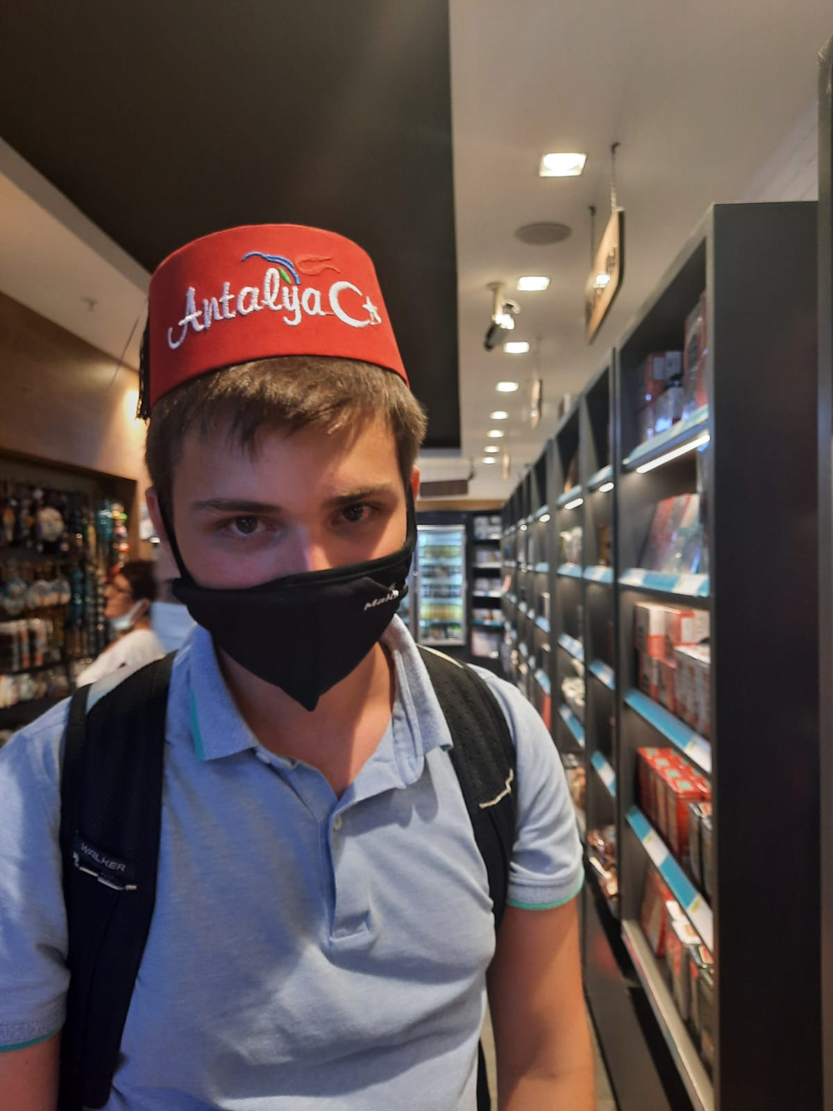 Турецкие сувениры... примерить и домой.