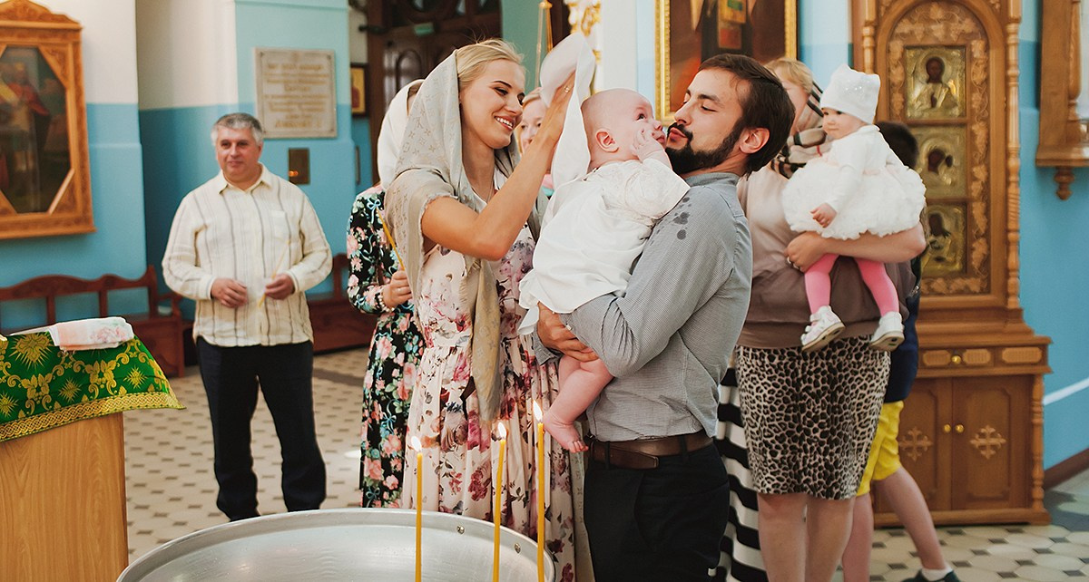 Крещение Храм Казанской иконы Божией Матери. г. Зеленогорск. Фотограф на крещение в Санкт Петербурге
