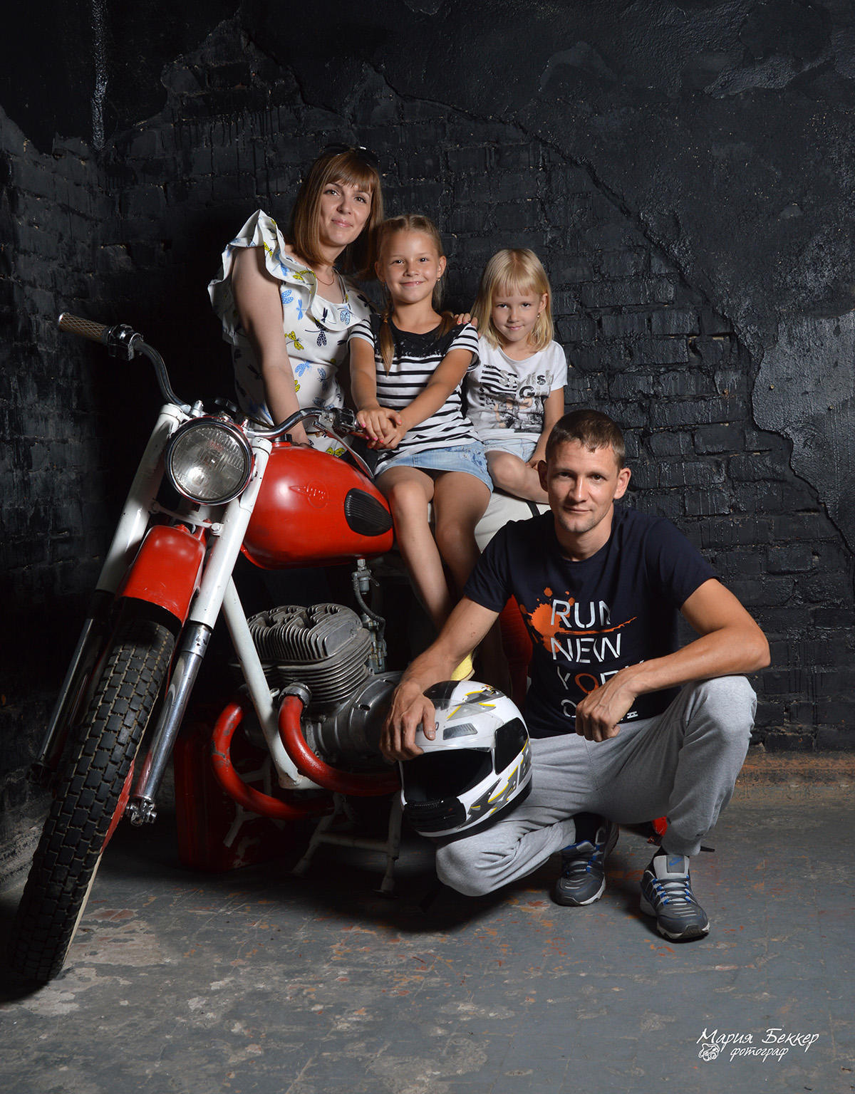 Семейная фотосессия в омске от Марии Беккер. Мария Беккер - фотограф: свадебный, семейный, детский