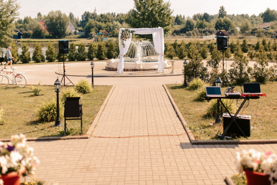 Площадка № 2-9. Свадебный организатор Москва