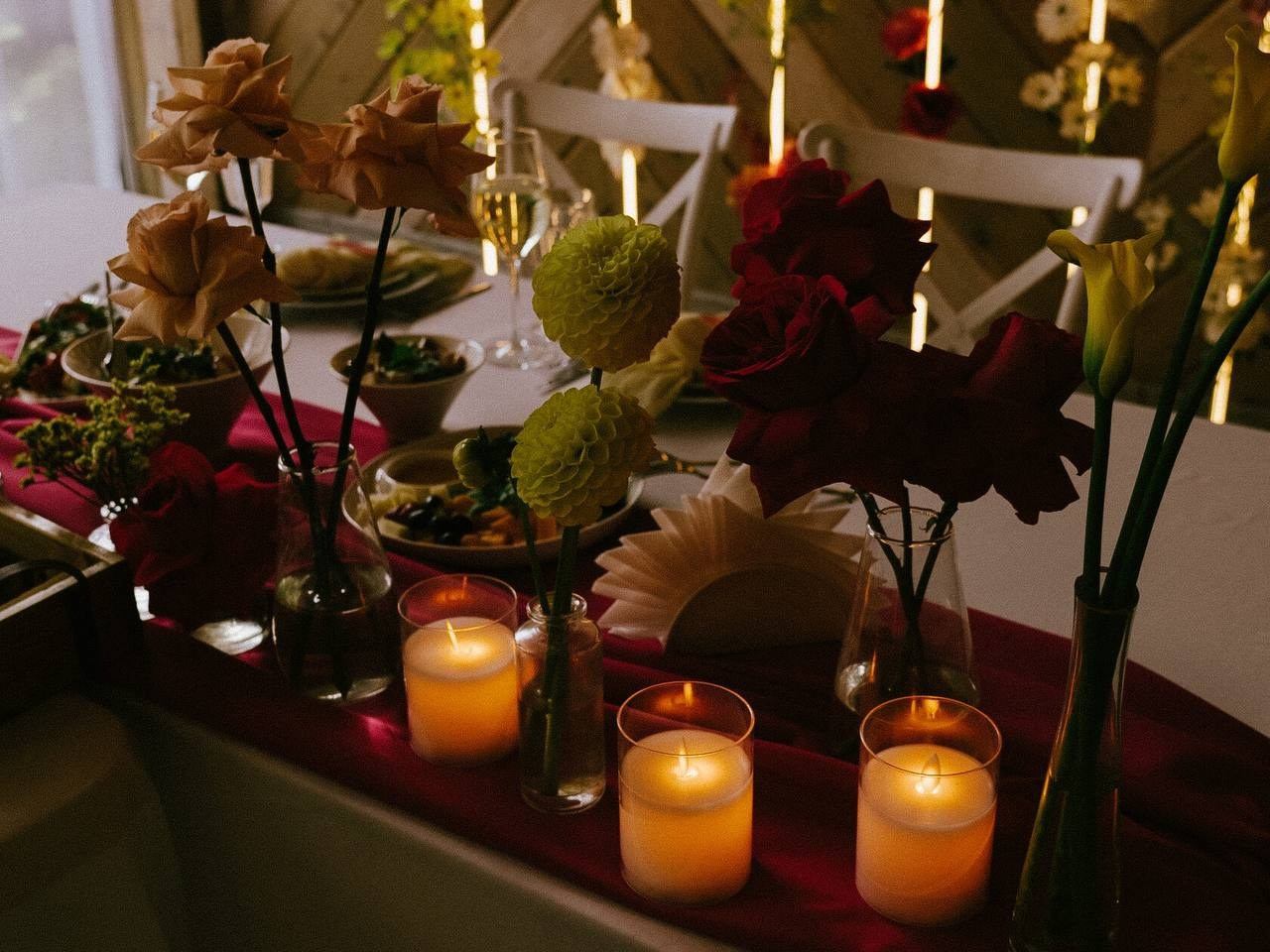 Винные оттенки. Подрядчики и друзья сети свадебных площадок House for wedding