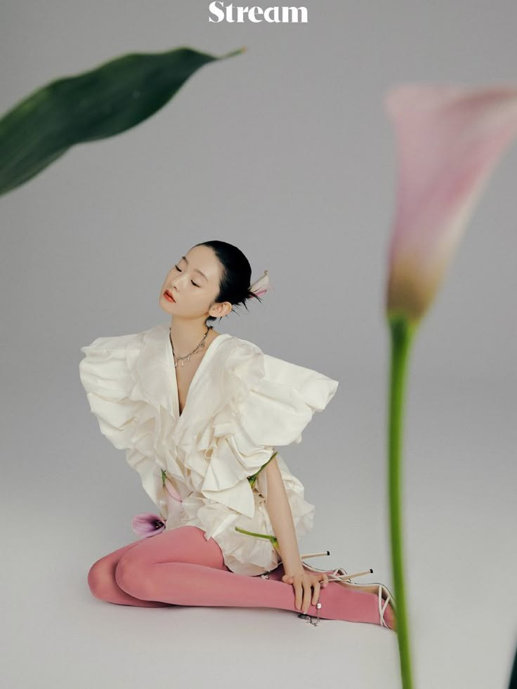 Фотосессия с цветами. Фотограф в Иркутске Кристина Телегина