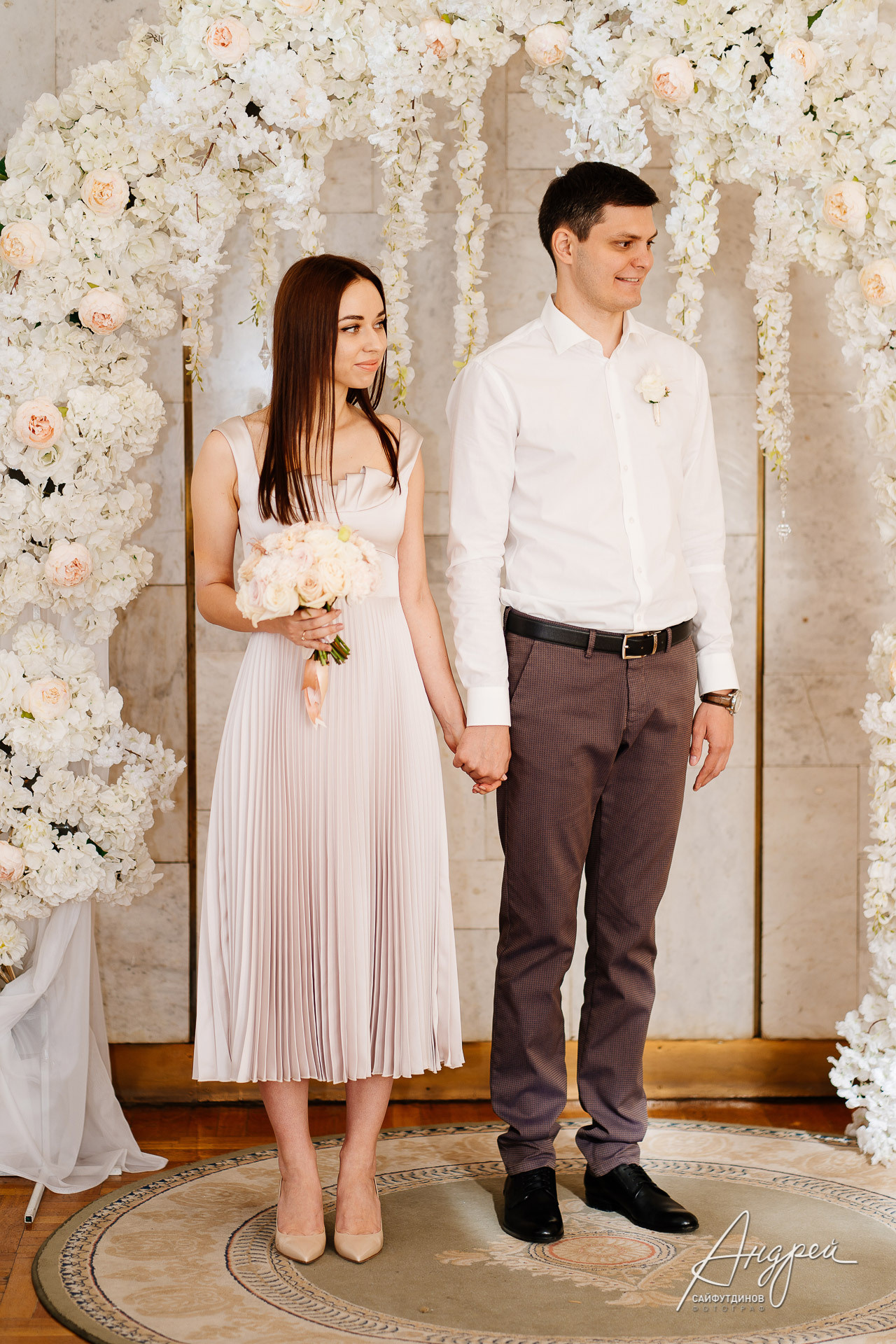 Игорь Соня Загс Центральный Кировского района Ростова-на-Дону. Свадебный и семейный фотограф в Ростове-на-Дону. Андрей Сайфутдинов