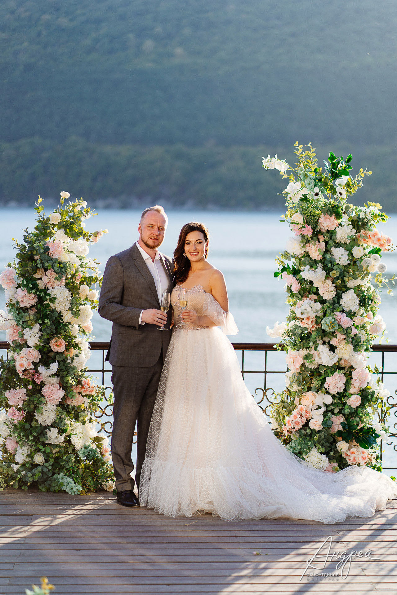 Свадьба в Абрау Дюрсо. Егор и Ксюша. Свадебный и семейный фотограф в Ростове-на-Дону. Андрей Сайфутдинов