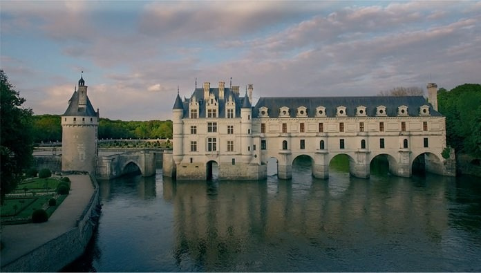 Icarus. Short films by Vadim Sherbakov