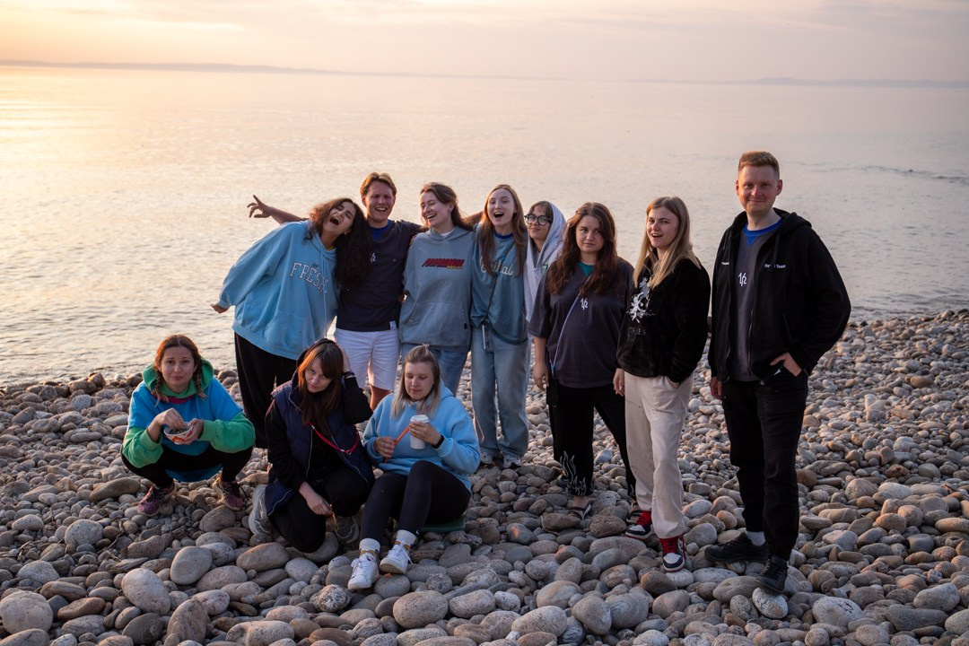 Лето 2025 домики. 1642 — первый лагерь для взрослых на Байкале