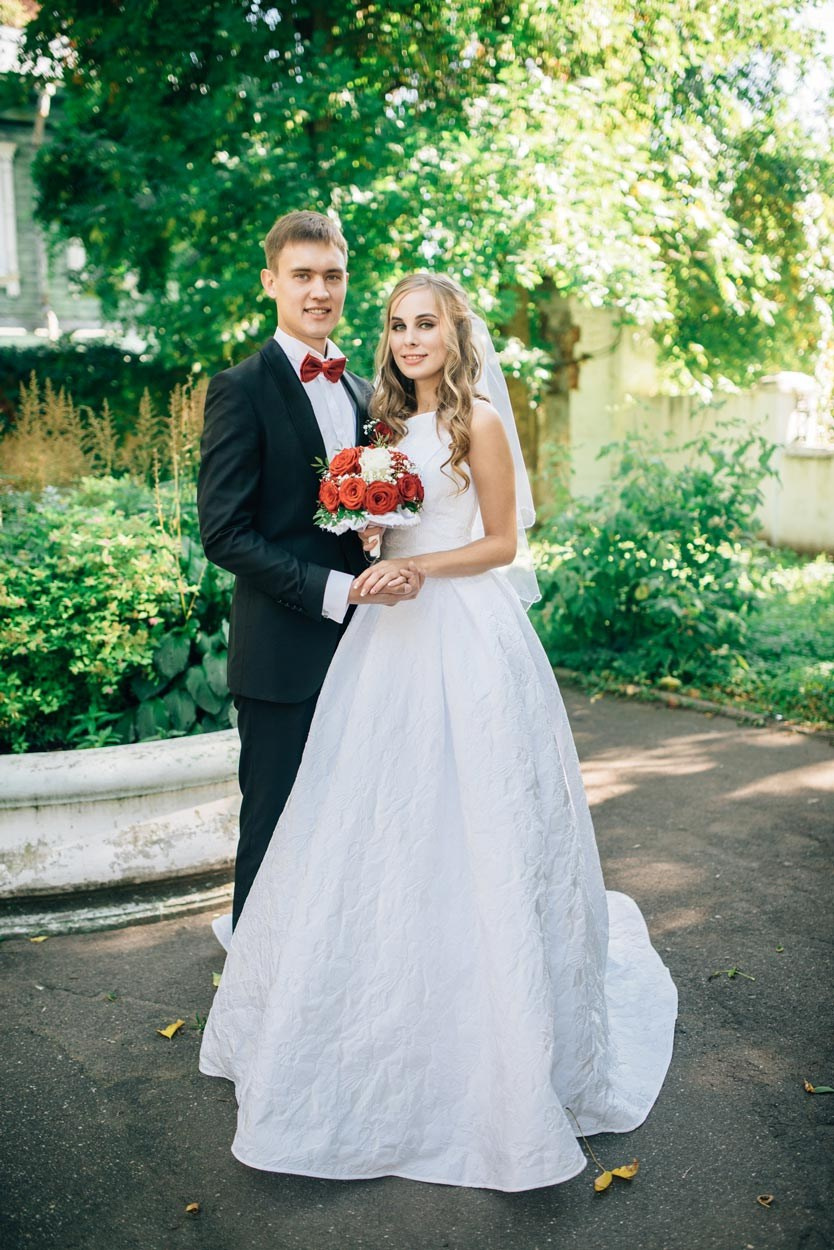 Свадебный фотограф в Иваново Александр Кондаков | Живые эмоции. Фотограф для маркетплейсов в Иваново | Съемки одежды и белья