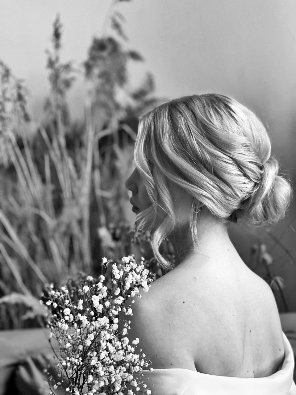 Свадебные и вечерние образы. Прически и макияж. Услуги свадебного стилиста в Москве