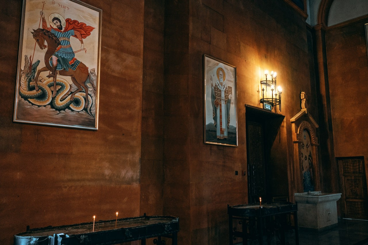 Фотограф на крещение в Тюмени Александр Шалагин