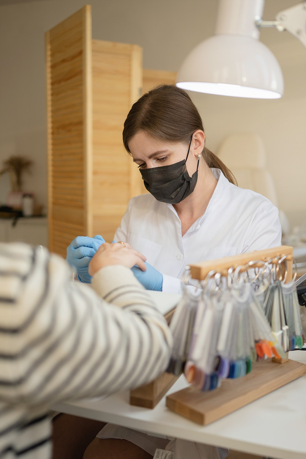 Фотосессия для мастера маникюра и педикюра. Фотограф в Екатеринбурге | Портреты, семейные съемки, лайфстайл