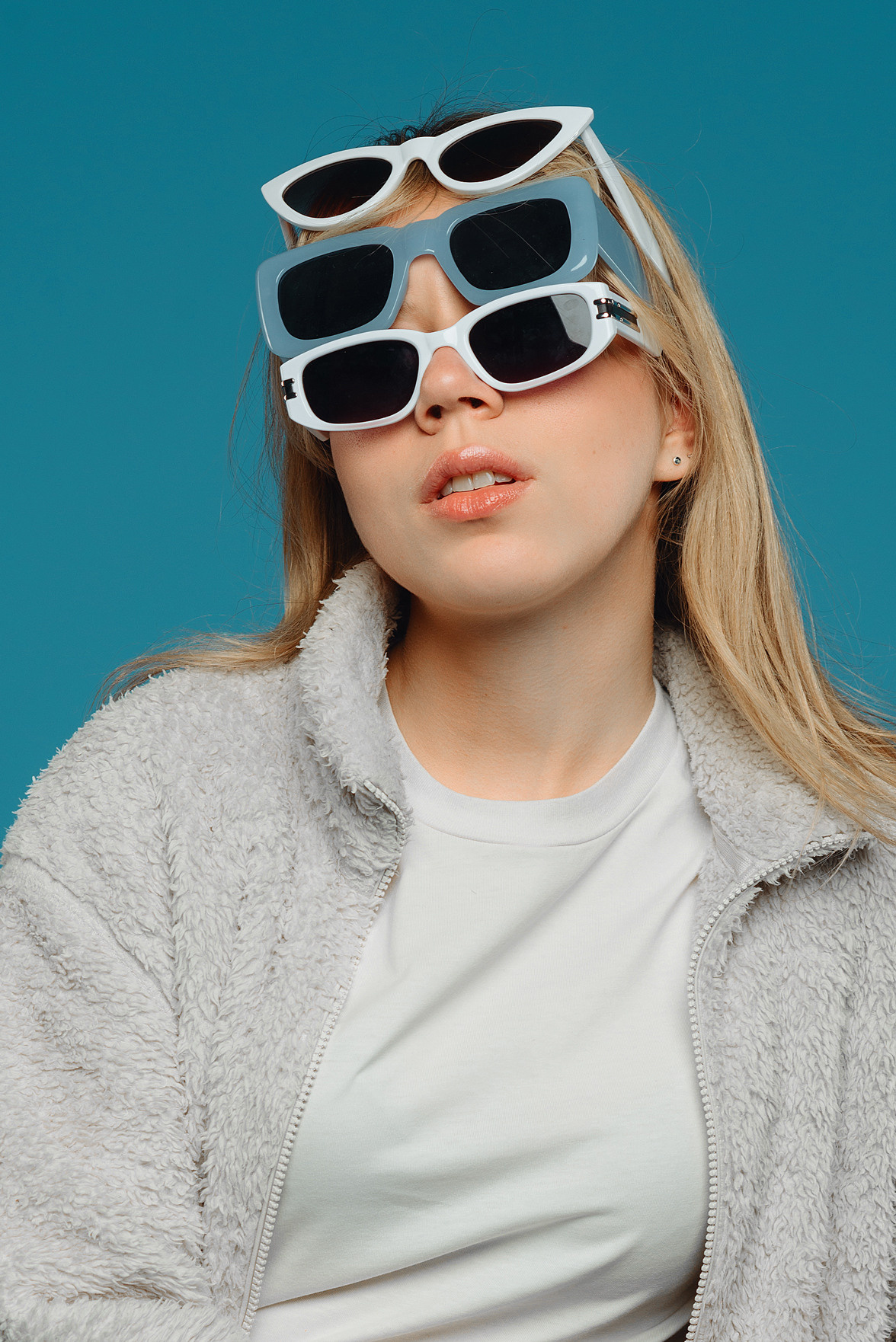 Катя | Фотосессия с цветными фонами | Ленинградка. Фотограф в Самаре | Катерина Гущина