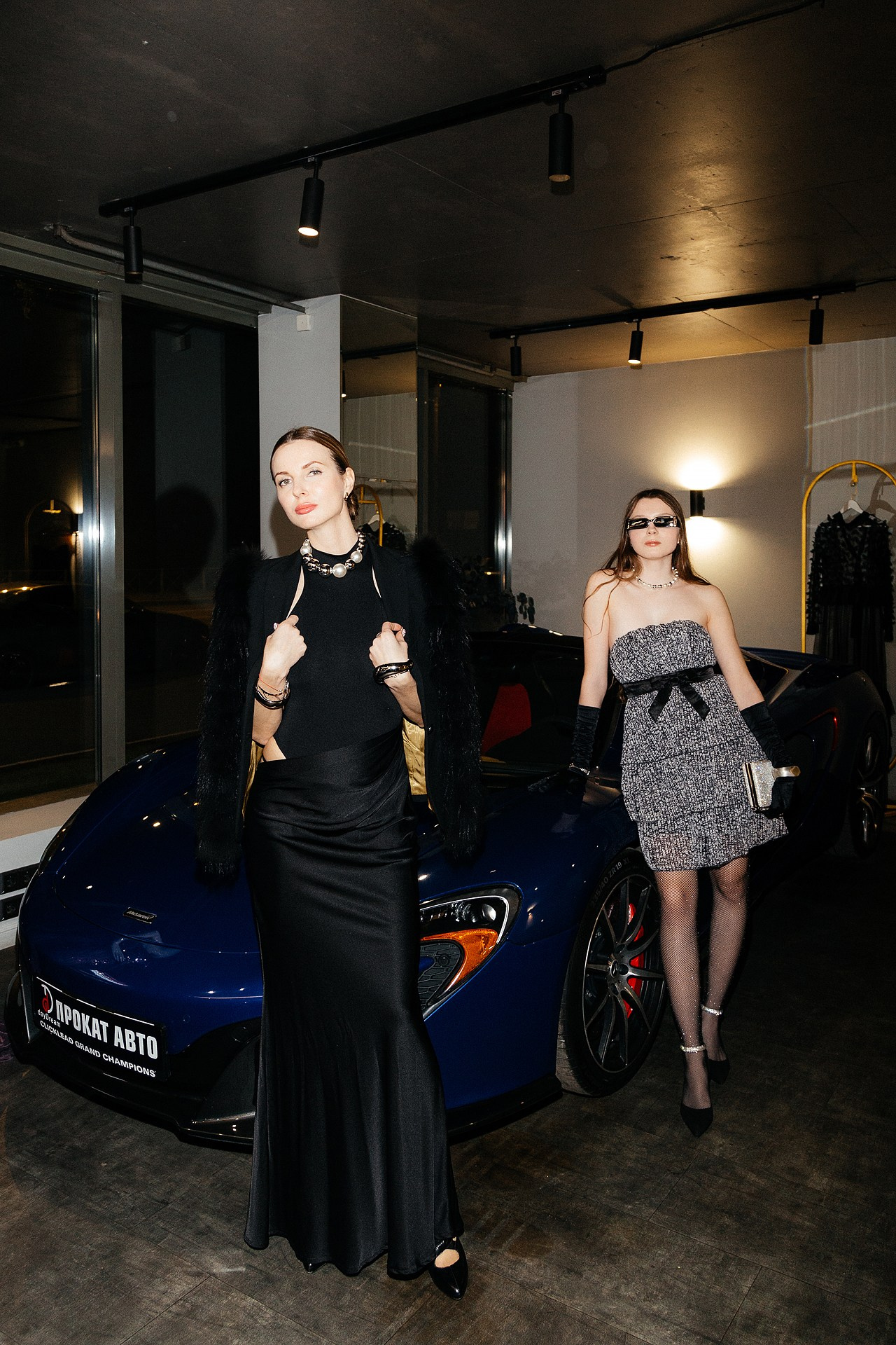 Репортаж в автосалоне. Светский фотограф Санкт-Петербург и ЛО