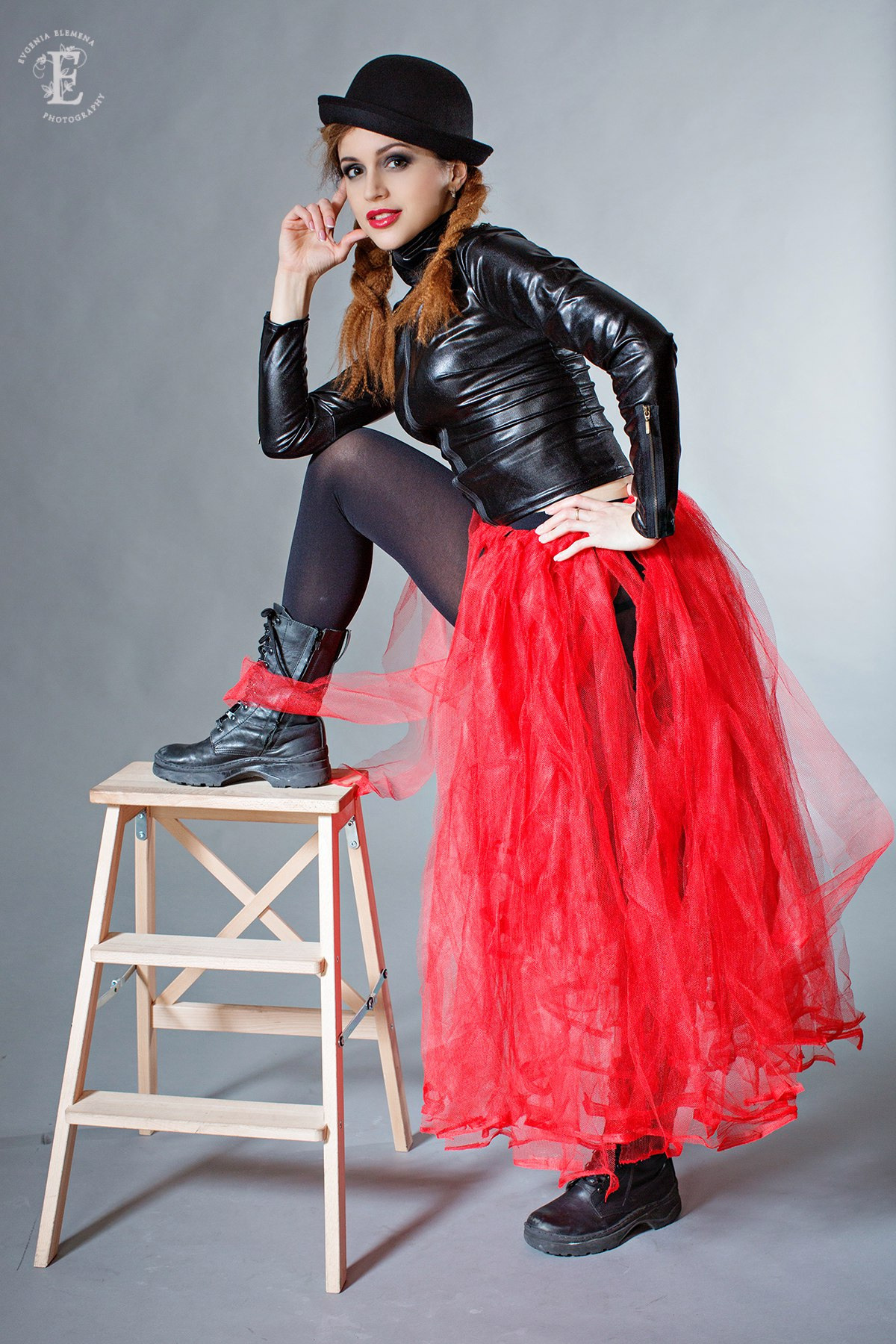 Юлия и Ирина портретная фотосессия. Семейный и портретный фотограф в Санкт-Петербурге Евгения Елемена