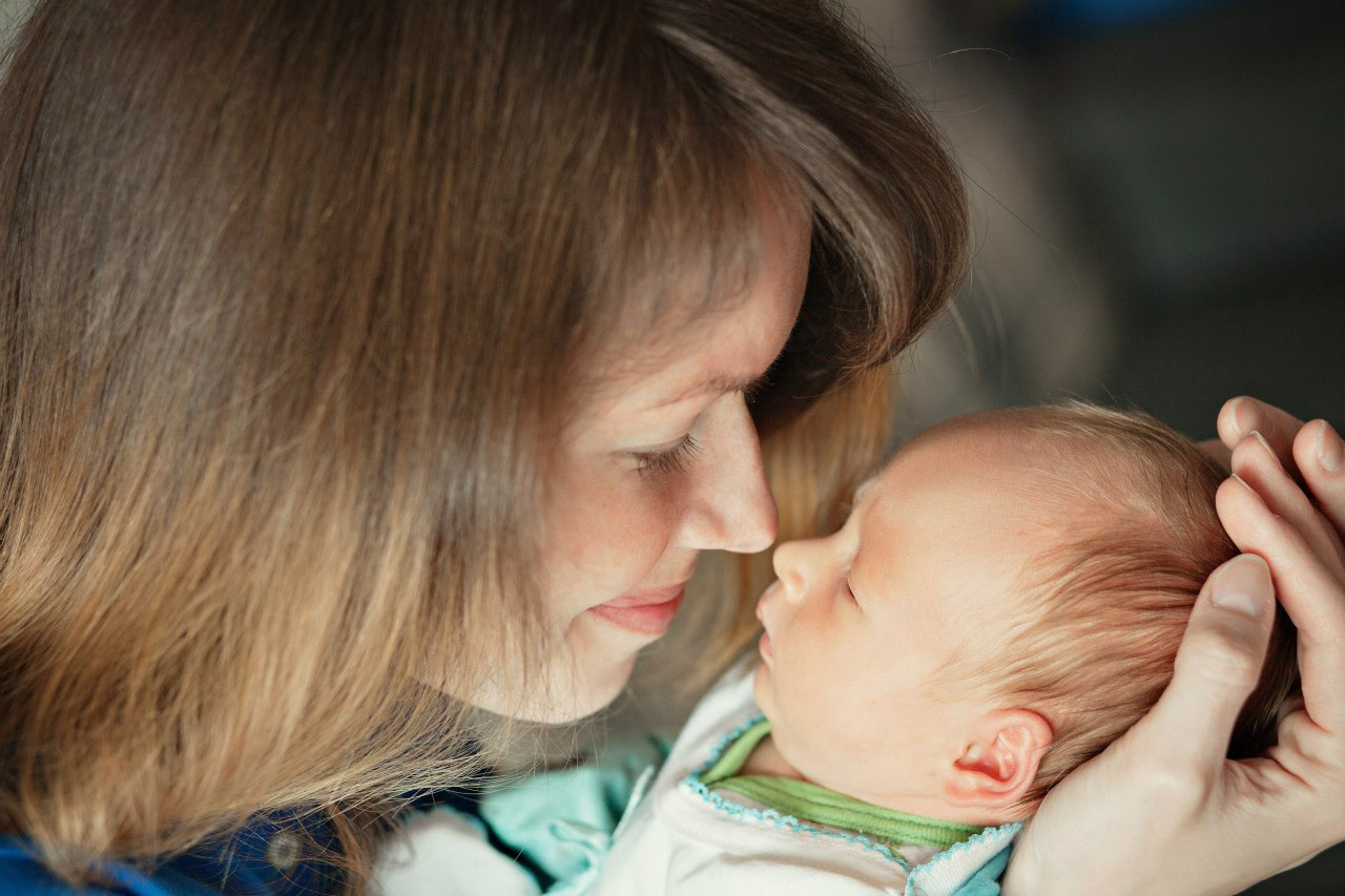 В домашнем интерьере. Семейный и портретный фотограф в Санкт-Петербурге Евгения Елемена