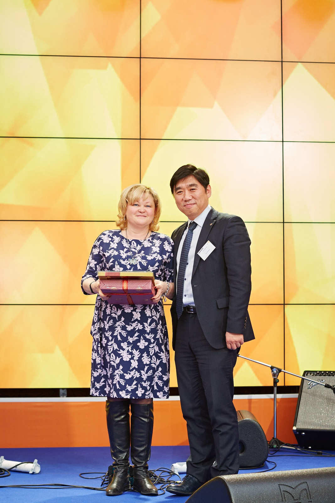 Корейская компания NAVIEN. Александр Осин — корпоративный и семейный фотограф в Москве