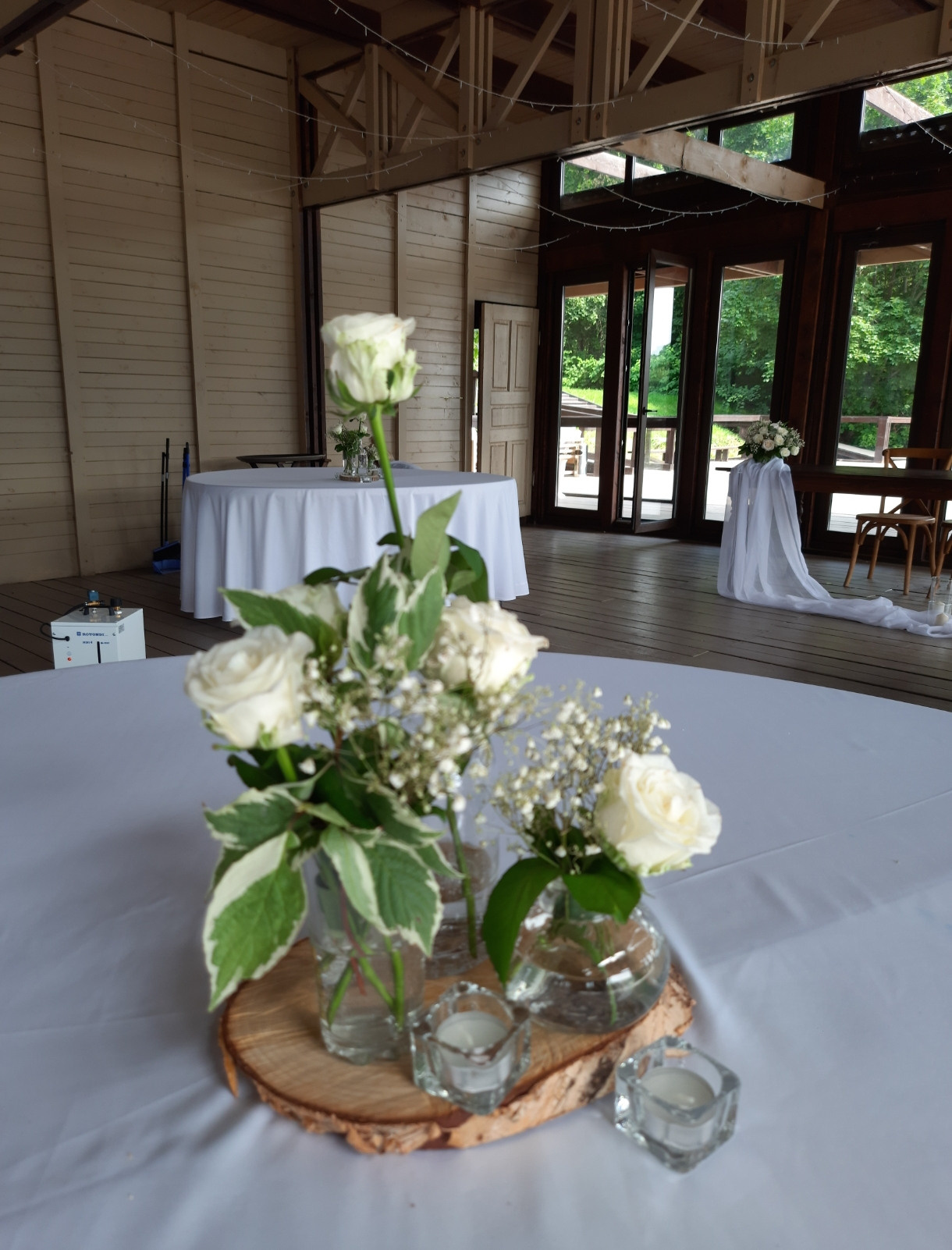 Декор Artmikc. Подрядчики и друзья сети свадебных площадок House for wedding