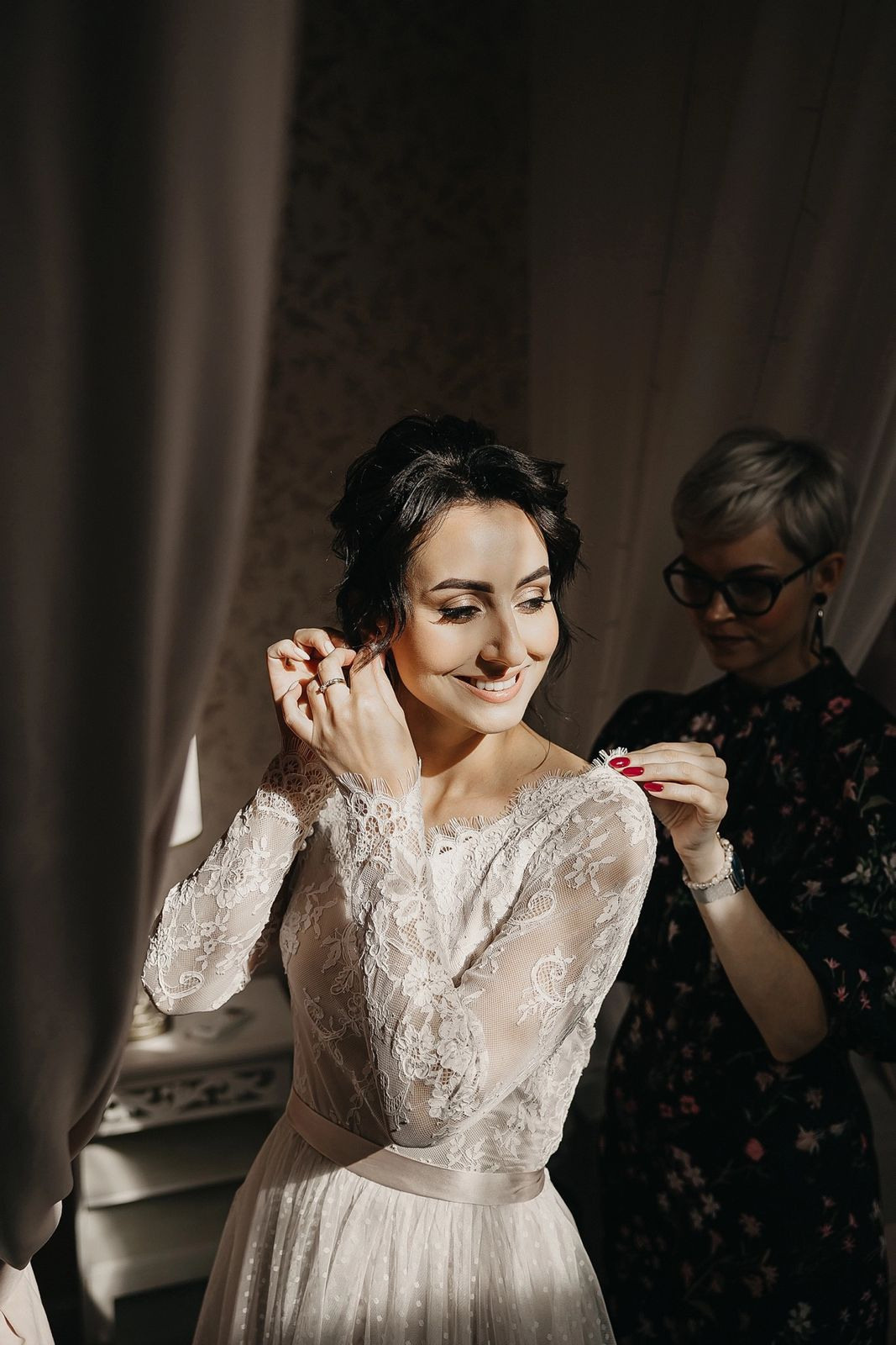 Шоу платья. Подрядчики и друзья сети свадебных площадок House for wedding