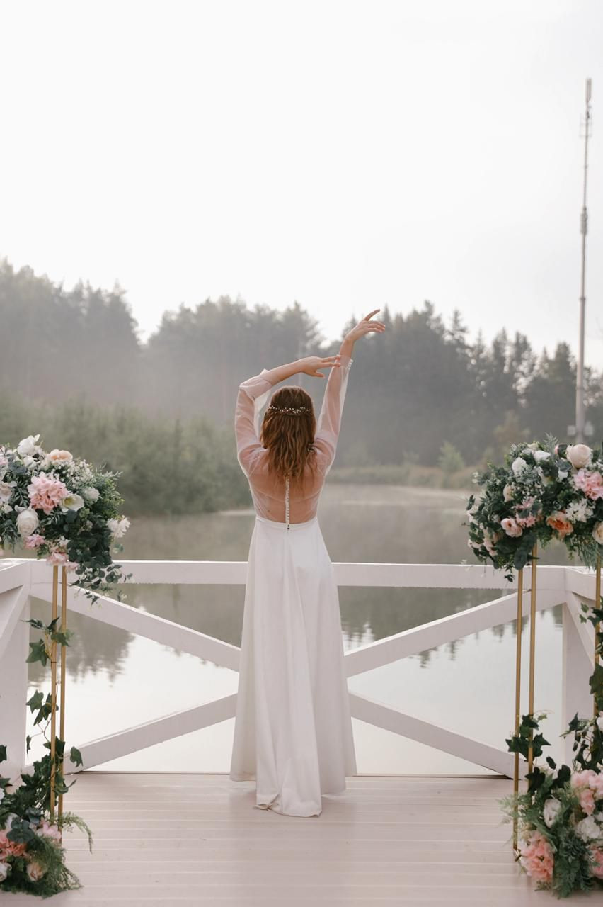 Шоу платья. Подрядчики и друзья сети свадебных площадок House for wedding