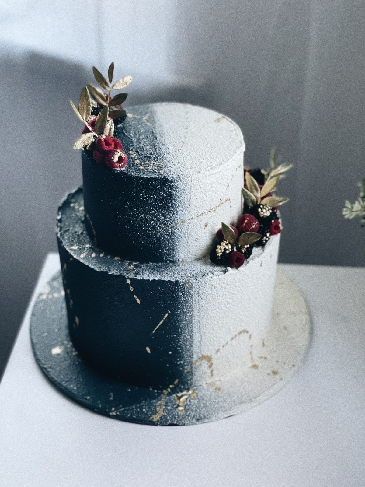 Торт Кутлаева. Подрядчики и друзья сети свадебных площадок House for wedding