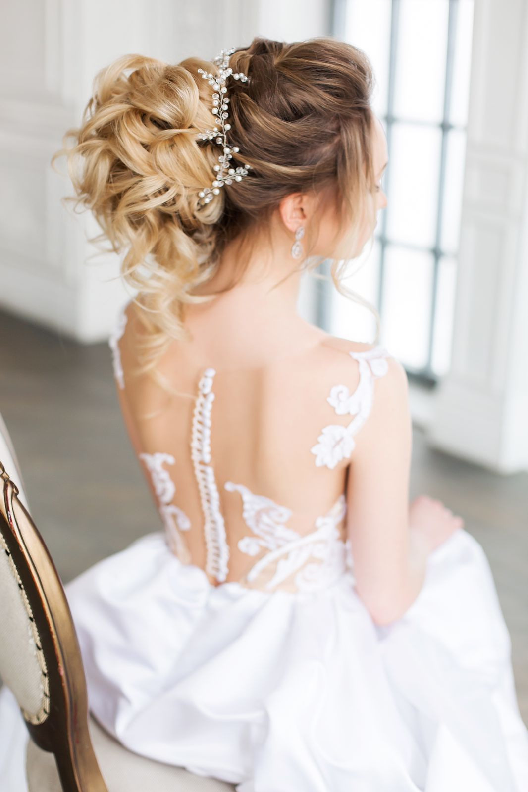 Стилист Гордеева. Подрядчики и друзья сети свадебных площадок House for wedding