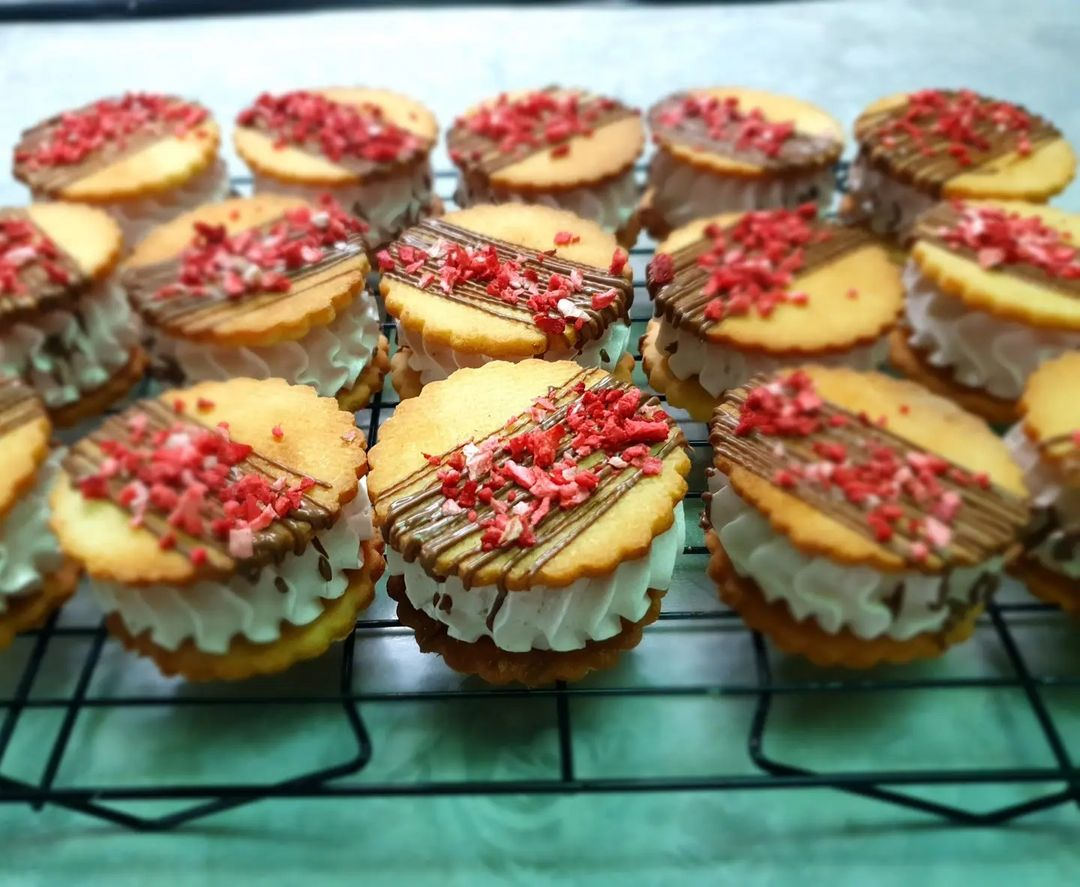 Кондитер Марина Дом у моря. Подрядчики и друзья сети свадебных площадок House for wedding