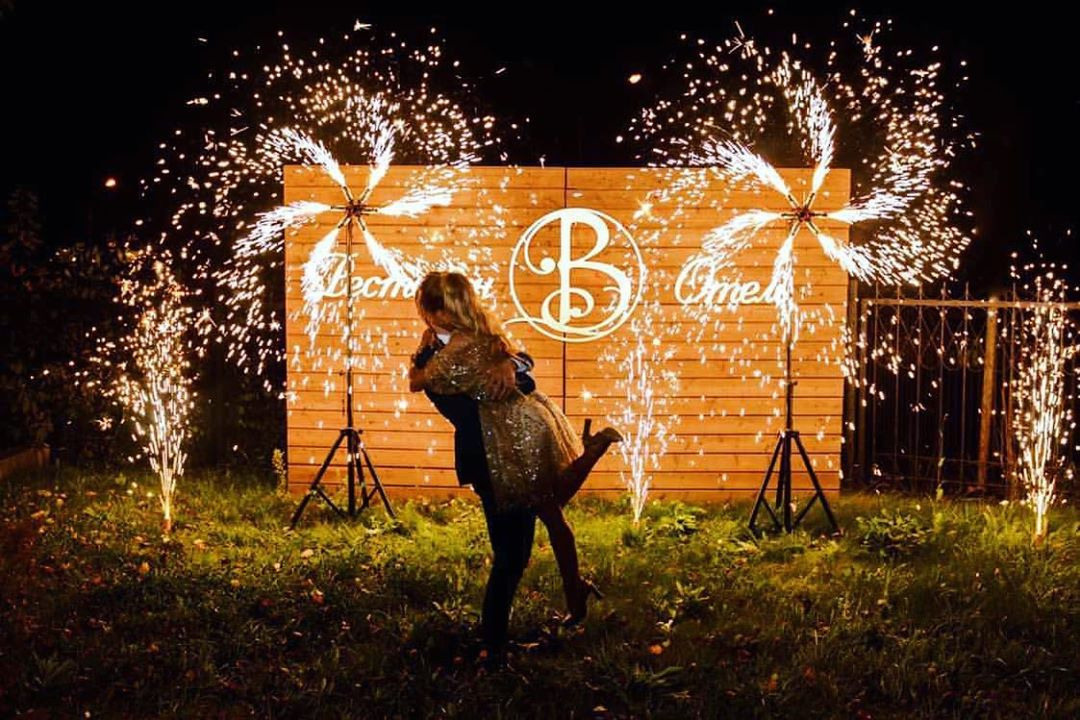 Шоу эффекты. Подрядчики и друзья сети свадебных площадок House for wedding