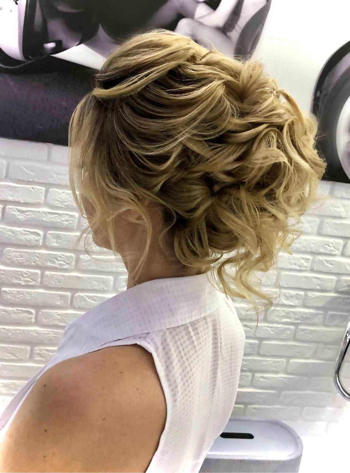 Стилист Лётина. Подрядчики и друзья сети свадебных площадок House for wedding