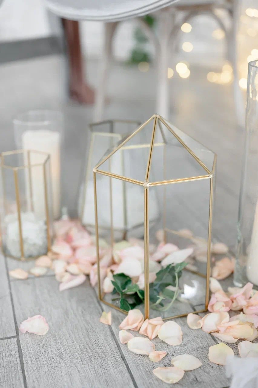 Декор Джуси роуз. Подрядчики и друзья сети свадебных площадок House for wedding