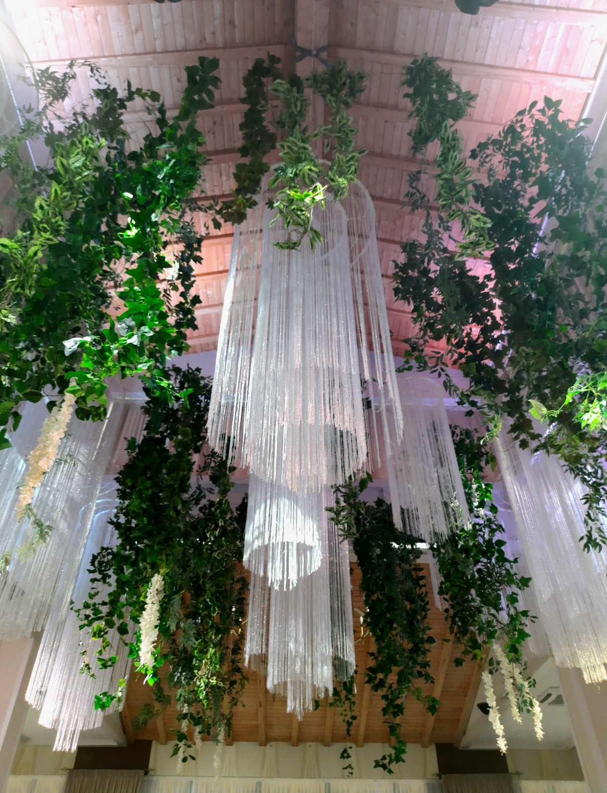 Декор Artmikc. Подрядчики и друзья сети свадебных площадок House for wedding