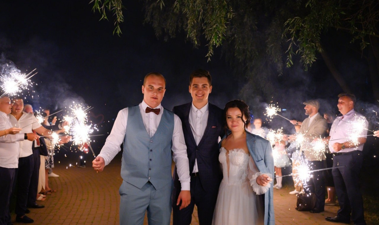 Ведущий Щербиненко. Подрядчики и друзья сети свадебных площадок House for wedding