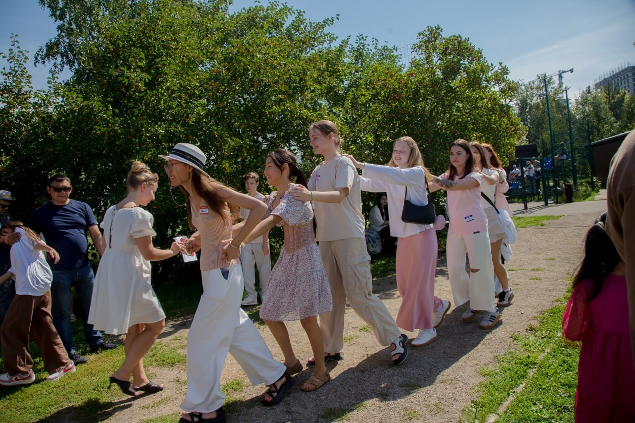 Пикник вместе с SISTERS. Репортажная съемка Иркутск Александр Ростов