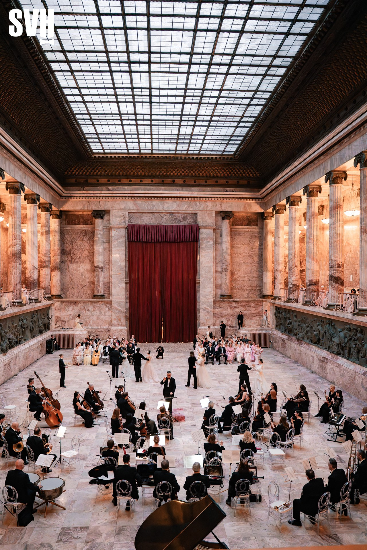 Пасхальный бал Петра Аксёнова