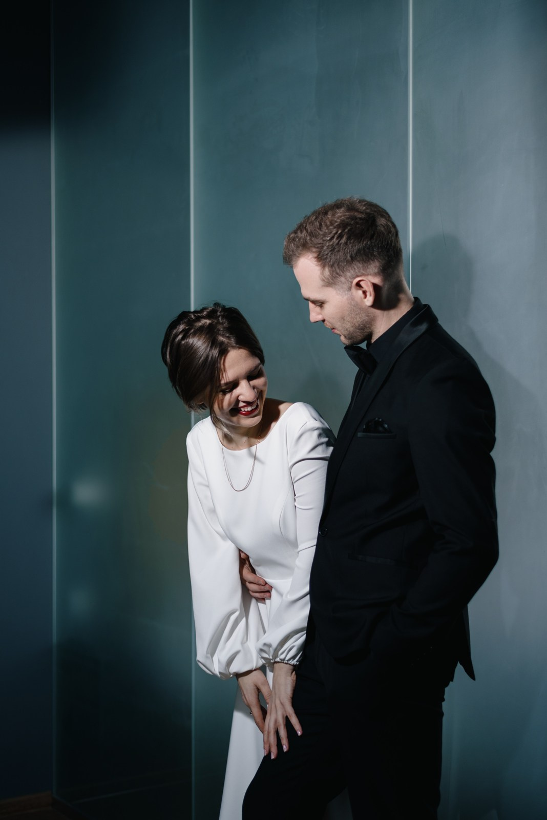 Свадебный фотограф в Тюмени — Стас и Таня — Съемка в отеле и на улице. Фотограф Дарья Мустафина, Тюмень